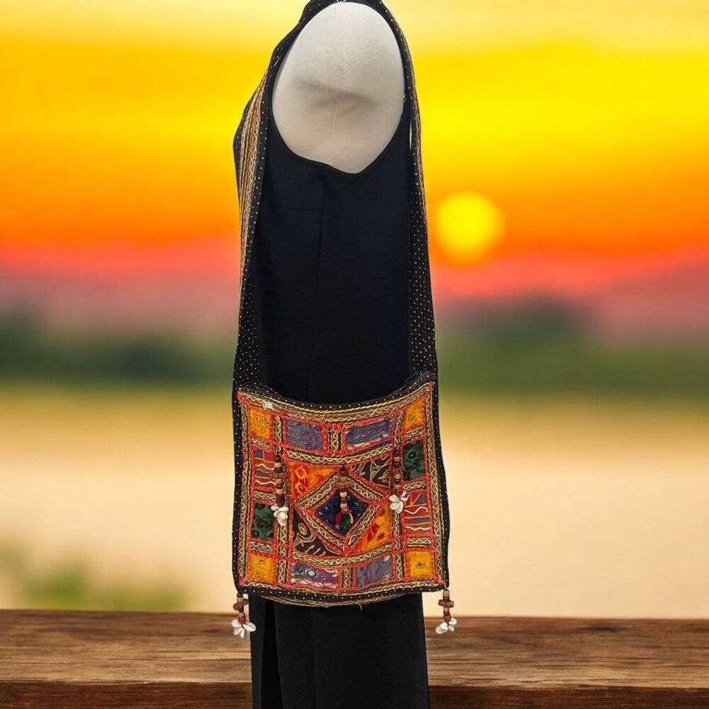 Vintage Boho Embroidered Crossbody Bag Tribal Ethnic‎ Colorful Beaded Festival